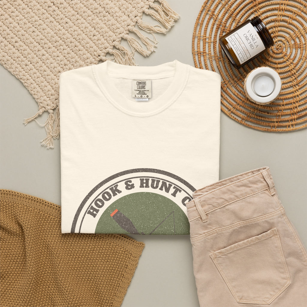 Hook & Hunt Co. Badge Tee - Ivory lifestyle | Hook & Hunt Co.